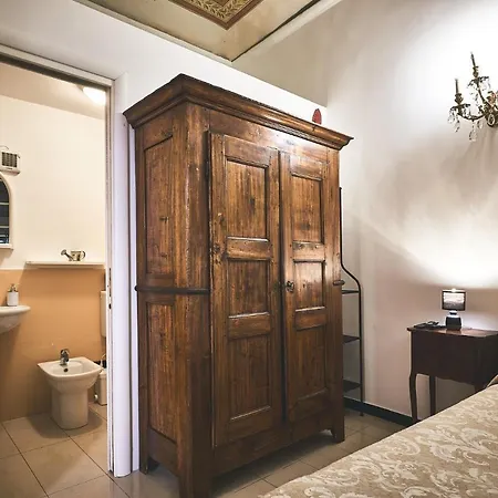 San Teodoro Gæstehus 4*