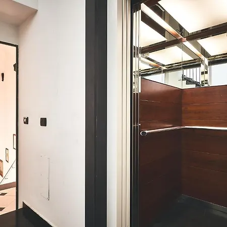 圣特奥多罗旅馆 招待所 阿尔本加