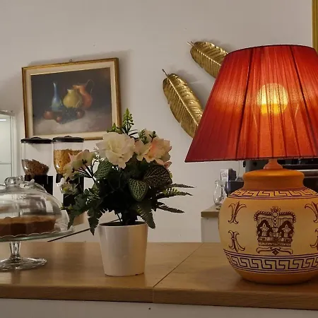 San Teodoro Konukevi Albenga