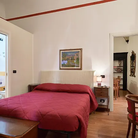 San Teodoro Konukevi Albenga